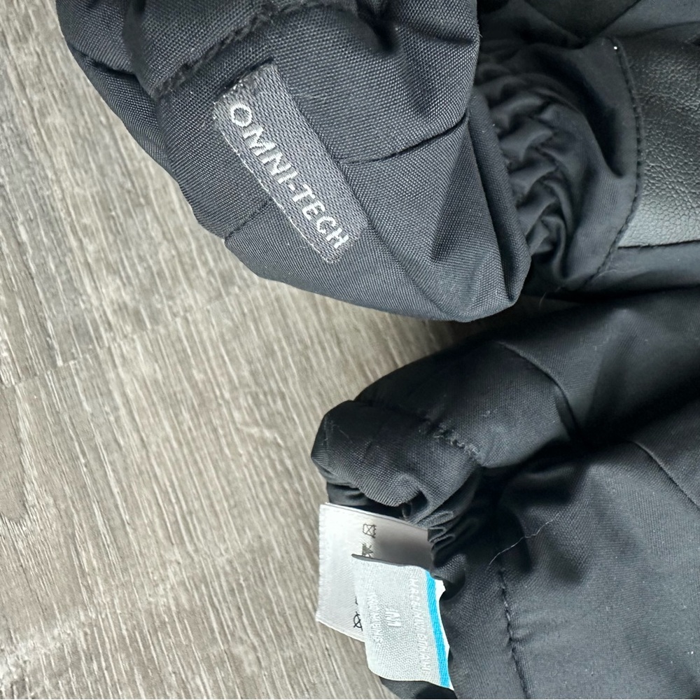 Columbia, Omni-Tech, Ski Gloves, Black, Women’s Size M - Picture 4 of 6